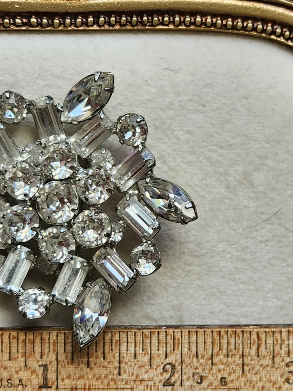 Albert Weiss dazzling snowflake